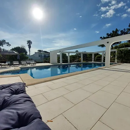 Louro סנטה קרוז