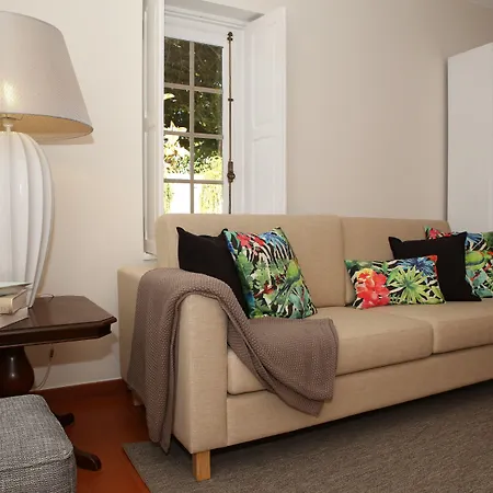 בית הארחה Louro 4*